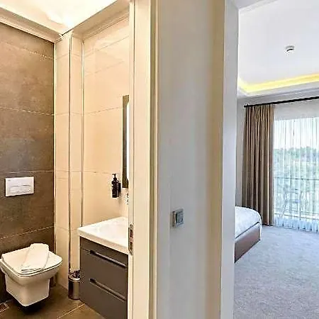 Didi Hotel 3*